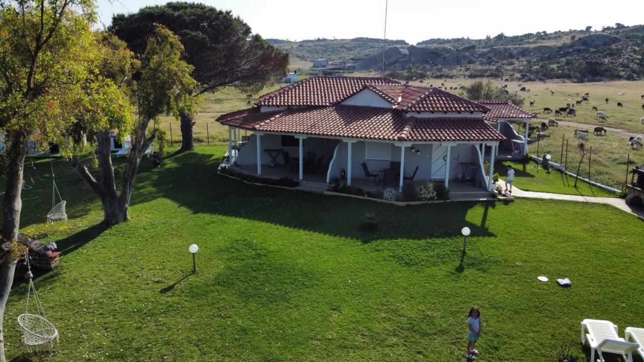 River Rooms Kriaritsi Skala Sikias Exterior photo